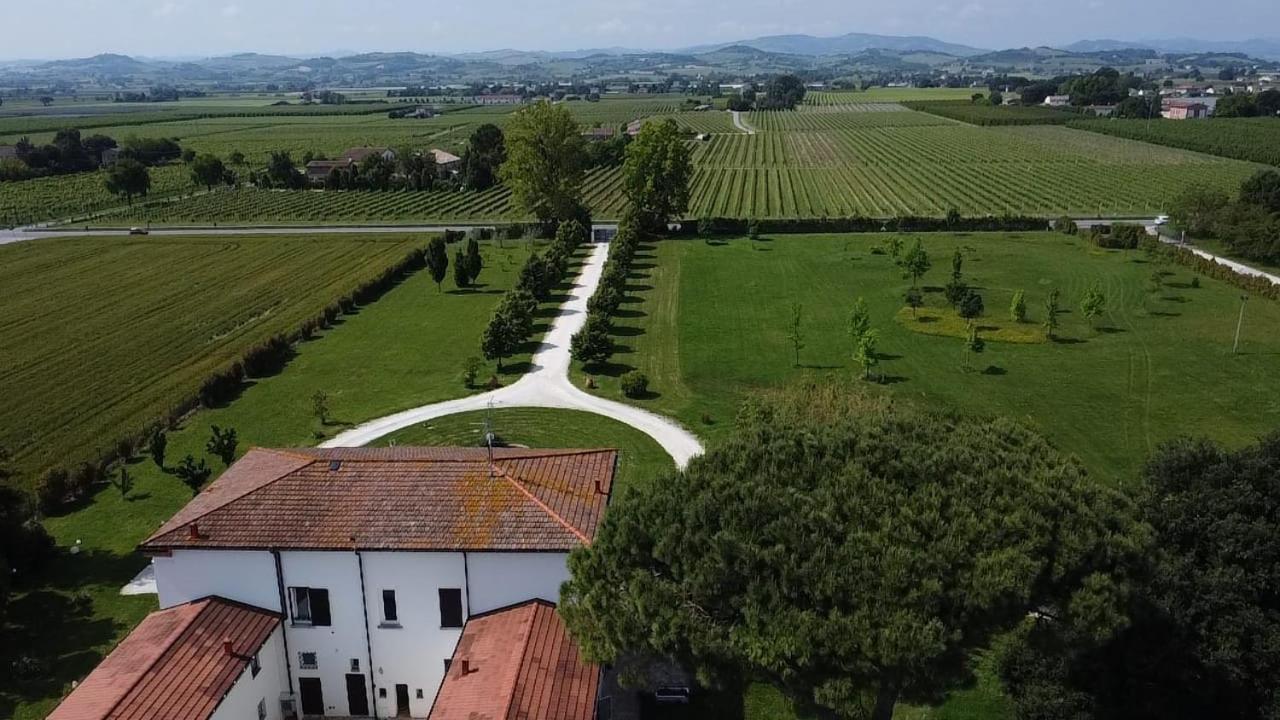 Villa Archi Фаэнца Экстерьер фото
